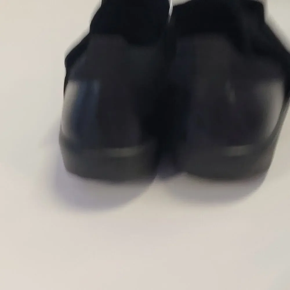 Trau EU 39 US 9 Mary Jane Style Comfort Shoes Black Hook & Loop Slip Resistant